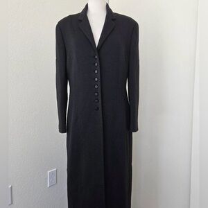 D&G  black Textured long Jacket great condition sz 46